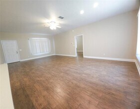 70 Powell Rd in Winter Haven, FL - Building Photo - Building Photo