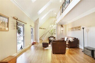 2665 Hawthorne Cove NE in Atlanta, GA - Building Photo - Building Photo