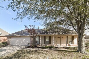 5808 Shiloah Cove S in Olive Branch, MS - Building Photo