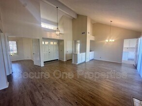 4539 McBeth Ct in Moorpark, CA - Building Photo - Building Photo