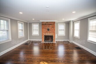 220 S Church St in Moorestown, NJ - Building Photo - Building Photo