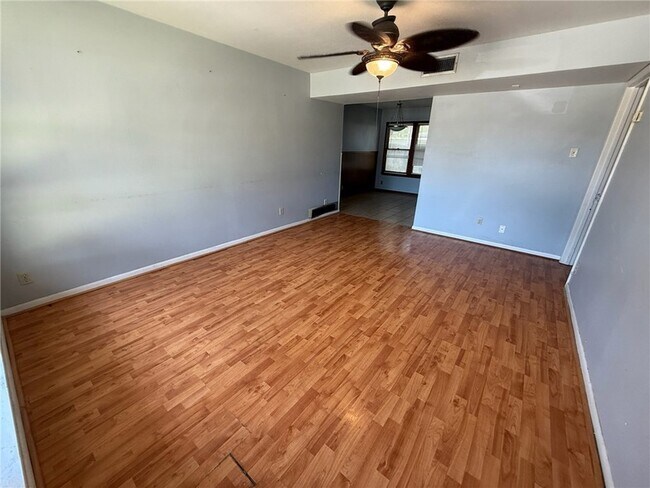 117 Holly Dr in Portland, TX - Building Photo - Building Photo