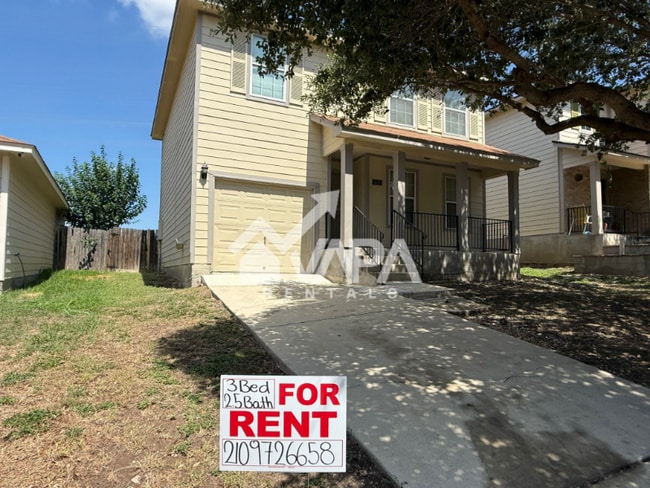 5626 Red Canyon in San Antonio, TX - Building Photo - Building Photo