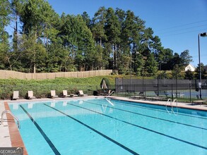 5011 Larkspur Ln in College Park, GA - Building Photo - Building Photo