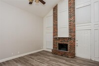 7520 Mayfair Cir in Fort Worth, TX - Building Photo - Building Photo