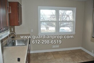 1789 Blair Ave in St. Paul, MN - Building Photo - Building Photo