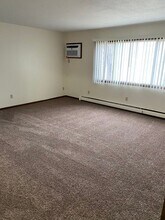 344 33rd Ave N in St. Cloud, MN - Building Photo - Building Photo