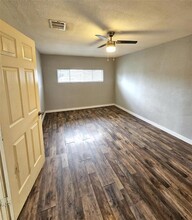5935 Beldart St in Houston, TX - Building Photo - Building Photo