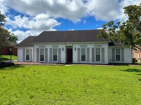 6430 Chappelle Ln in Montgomery, AL - Building Photo