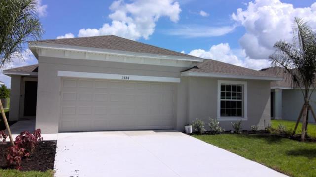 3844 Treasure Oak Wy in Ft. Myers, FL - Building Photo