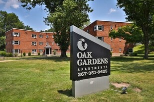 Oak Gardens Apartments in Doylestown, PA - Building Photo