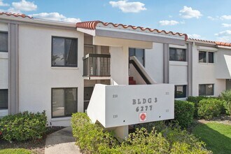 6277 Bahia del Mar Blvd, Unit 210 in St. Petersburg, FL - Building Photo - Building Photo