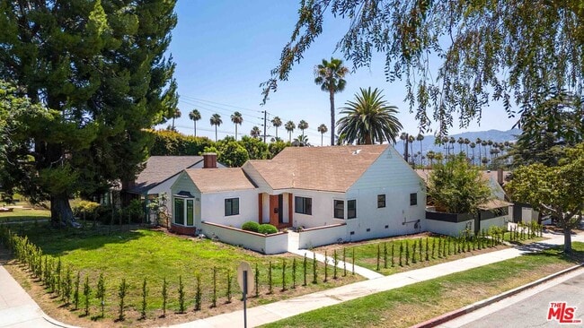 property at 1722 Bel Aire Dr