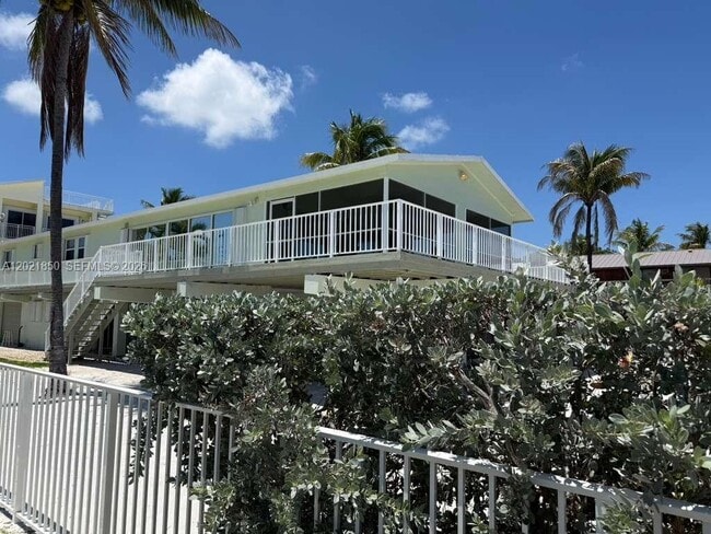 property at 172 Valois Blvd