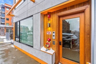 71 Border St in Boston, MA - Building Photo - Building Photo