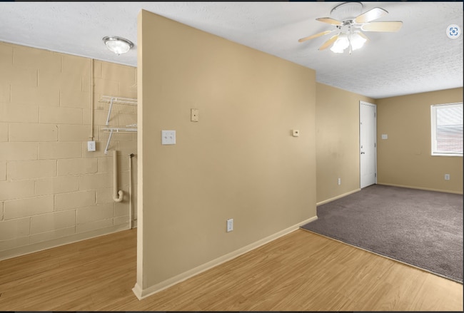 3001 Markham Rd, Unit 3001A in Columbus, OH - Building Photo - Building Photo