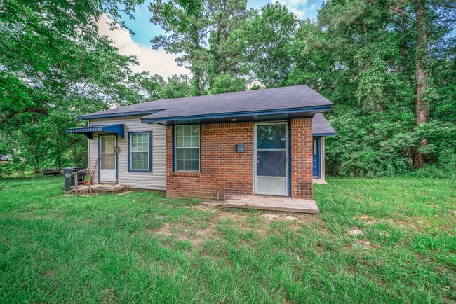 property at 1508 S 12th St