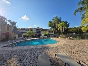 1550 S Belcher Rd in Clearwater, FL - Building Photo - Building Photo
