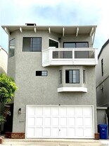 434 Manhattan Ave in Hermosa Beach, CA - Building Photo