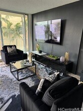2115 Ala Wai Blvd in Honolulu, HI - Building Photo - Building Photo