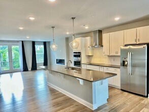 1253 S Blount St in Raleigh, NC - Building Photo - Building Photo