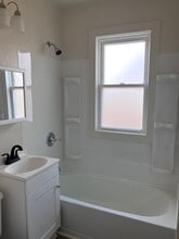 611 Phelps St in Peoria, IL - Foto de edificio - Building Photo