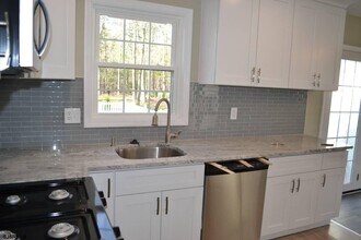 321 Dogwood Ave in Egg Harbor Township, NJ - Building Photo - Building Photo