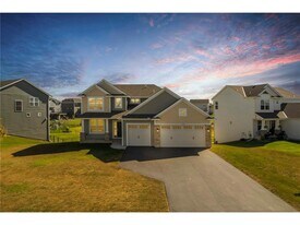 17545 57th St NE in Otsego, MN - Building Photo