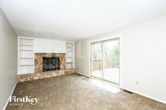 8307 Autumn Mill Ct in Indianapolis, IN - Building Photo - Building Photo