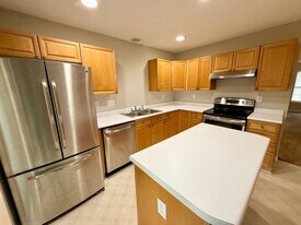 5731 Cougar Ln in Charlotte, NC - Building Photo