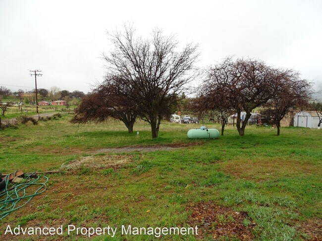 19805 Water Canyon Rd photo'