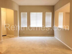 11665 Miro Cir in San Diego, CA - Building Photo - Building Photo