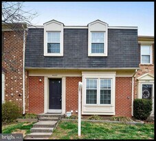 4420 Chase Park Ct in Annandale, VA - Building Photo