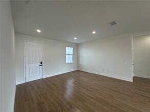 1323 E Derby Dr in Citrus Springs, FL - Building Photo - Building Photo