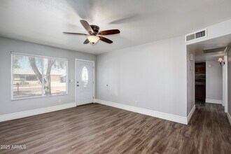 3521 W Detroit St in Chandler, AZ - Building Photo - Building Photo