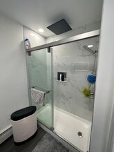 100 Lakeview Ave-Unit -2A in Clifton, NJ - Building Photo - Building Photo