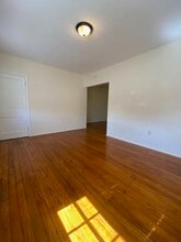 1005 Flagler Ave, Unit 4 in Key West, FL - Foto de edificio - Building Photo