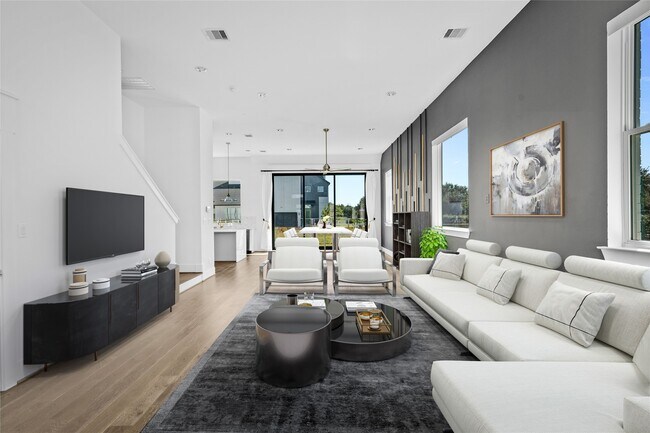 9855 Mocking Bird Hill Ln in Houston, TX - Building Photo - Building Photo