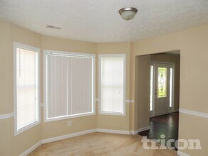 8036 Harmony Lakes Dr in Lithonia, GA - Building Photo - Building Photo