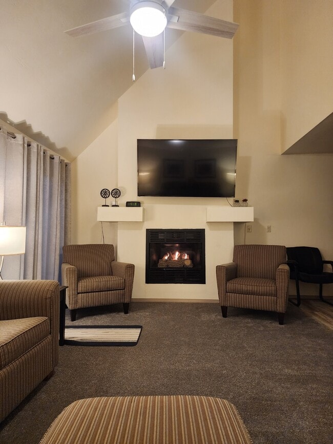 1810 Briarwood Ct, Unit 1810 in De Pere, WI - Building Photo - Building Photo