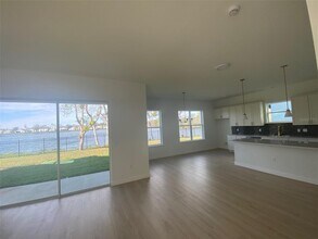 754 Reflection Lk Dr in Orlando, FL - Building Photo - Building Photo