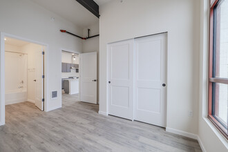 The Malt House Apartment Homes in Olympia, WA - Building Photo - Interior Photo