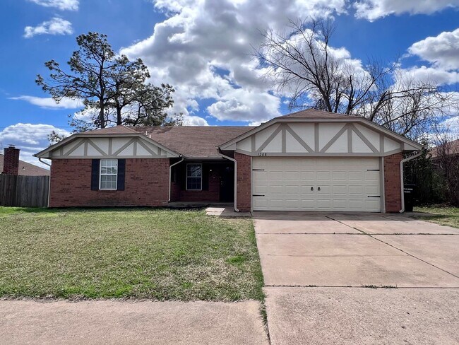 property at 1208 NE 4th St
