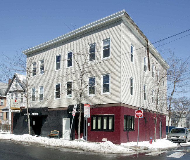 1 Beacon St in Somerville, MA - Building Photo - Building Photo