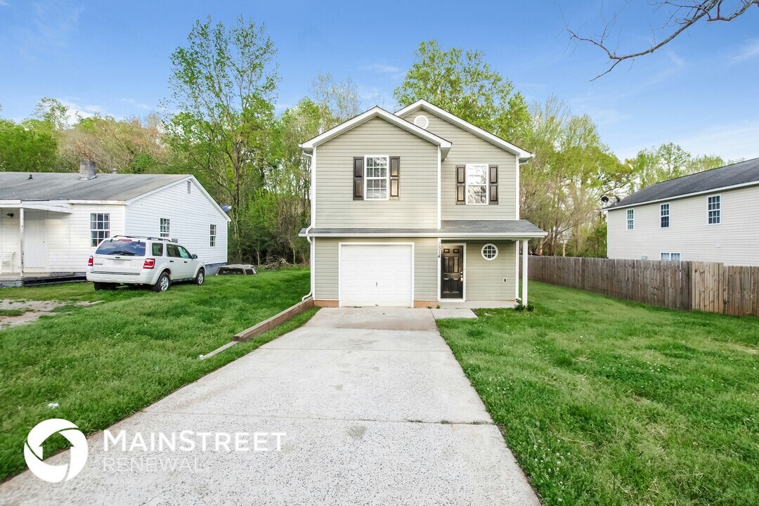 2514 Eddington St in Charlotte, NC - Building Photo