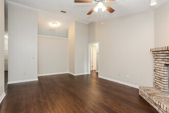 1870 Shadow Ridge Trail in Jacksonville, FL - Building Photo - Building Photo