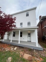 4741 PA-309 in Schnecksville, PA - Building Photo