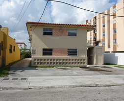 230 SW 17th Ct Apartments