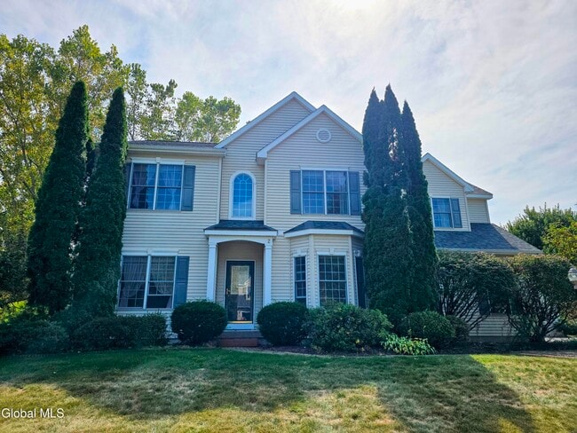 property at 2 Waverly Pl