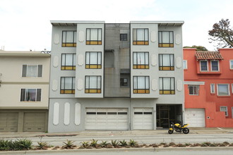 1710 19th Ave in San Francisco, CA - Building Photo - Building Photo